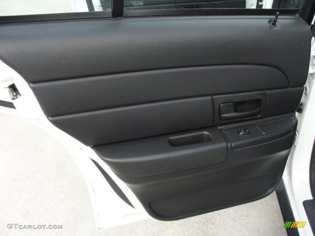 2007 Ford Crown Victoria Police Interceptor Medium Light Stone Door Panel Photo #46884166