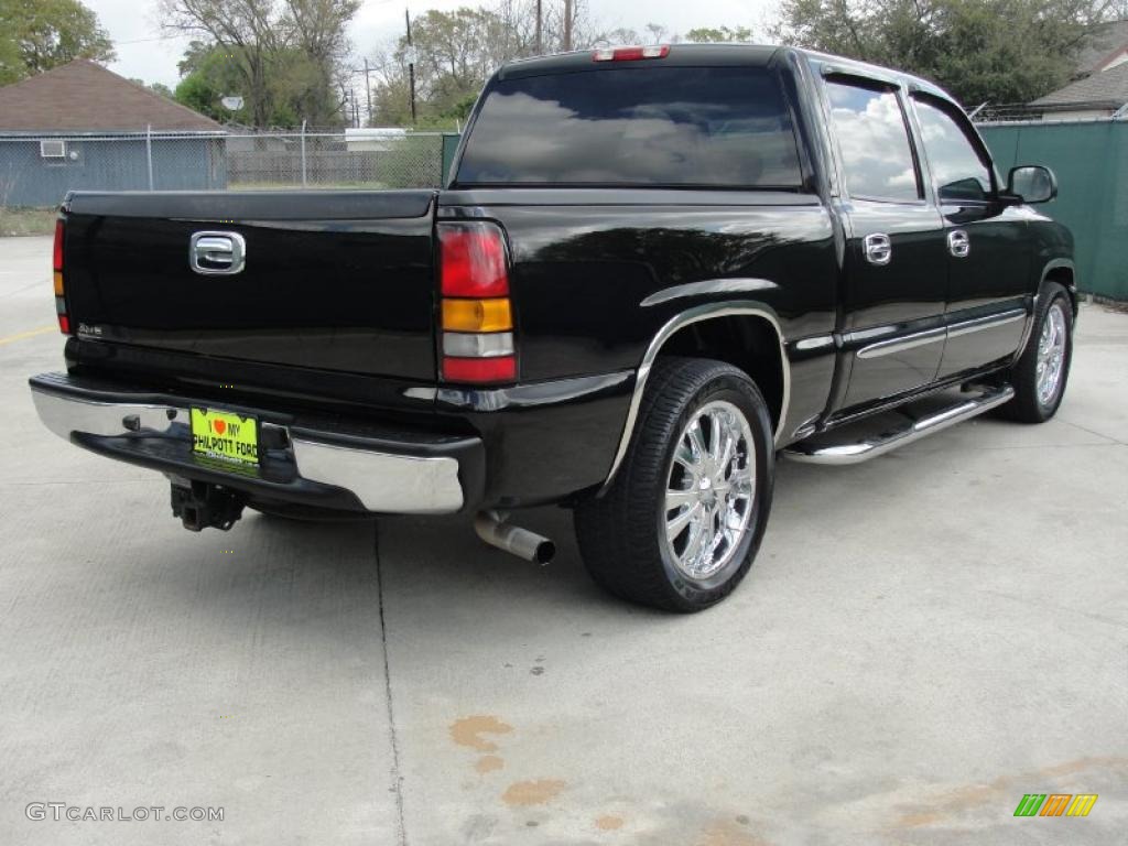 Onyx Black 2005 GMC Sierra 1500 SLT Crew Cab Exterior Photo #46885355