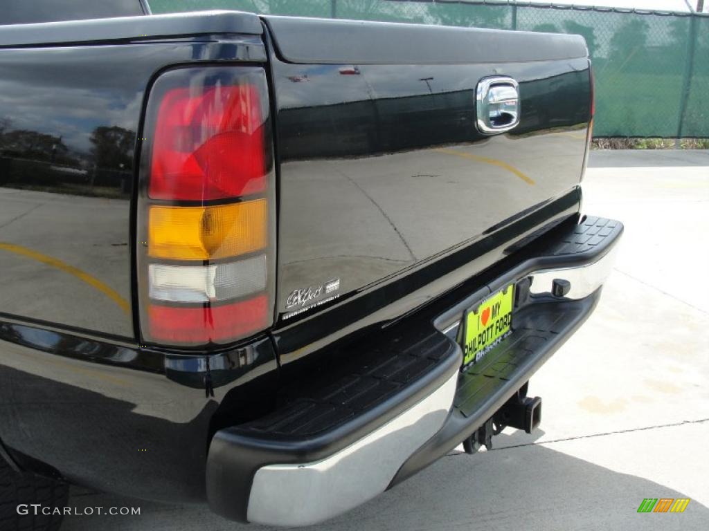 2005 Sierra 1500 SLT Crew Cab - Onyx Black / Stone Gray photo #23