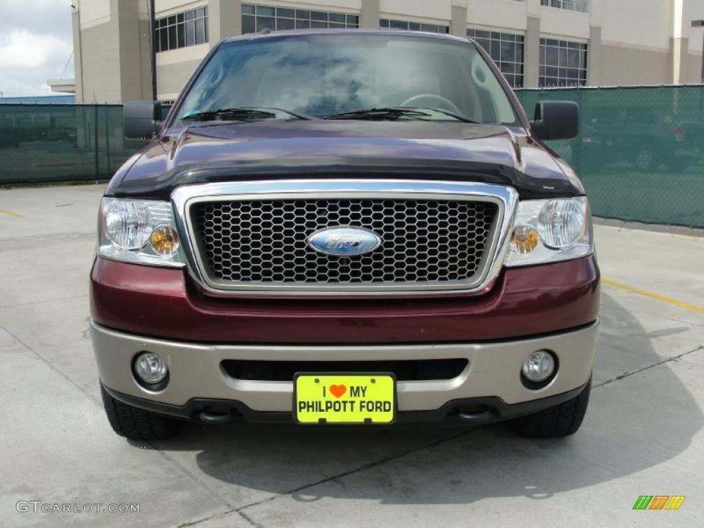 2006 F150 Lariat SuperCrew 4x4 - Dark Toreador Red Metallic / Tan photo #8