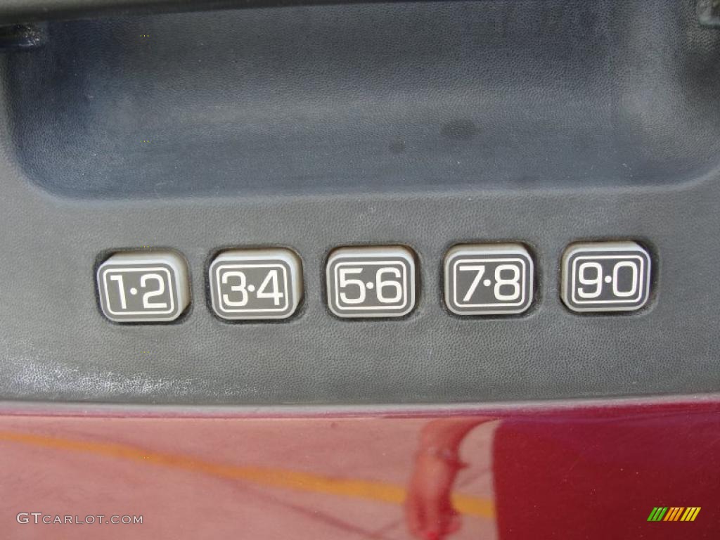 2006 F150 Lariat SuperCrew 4x4 - Dark Toreador Red Metallic / Tan photo #34