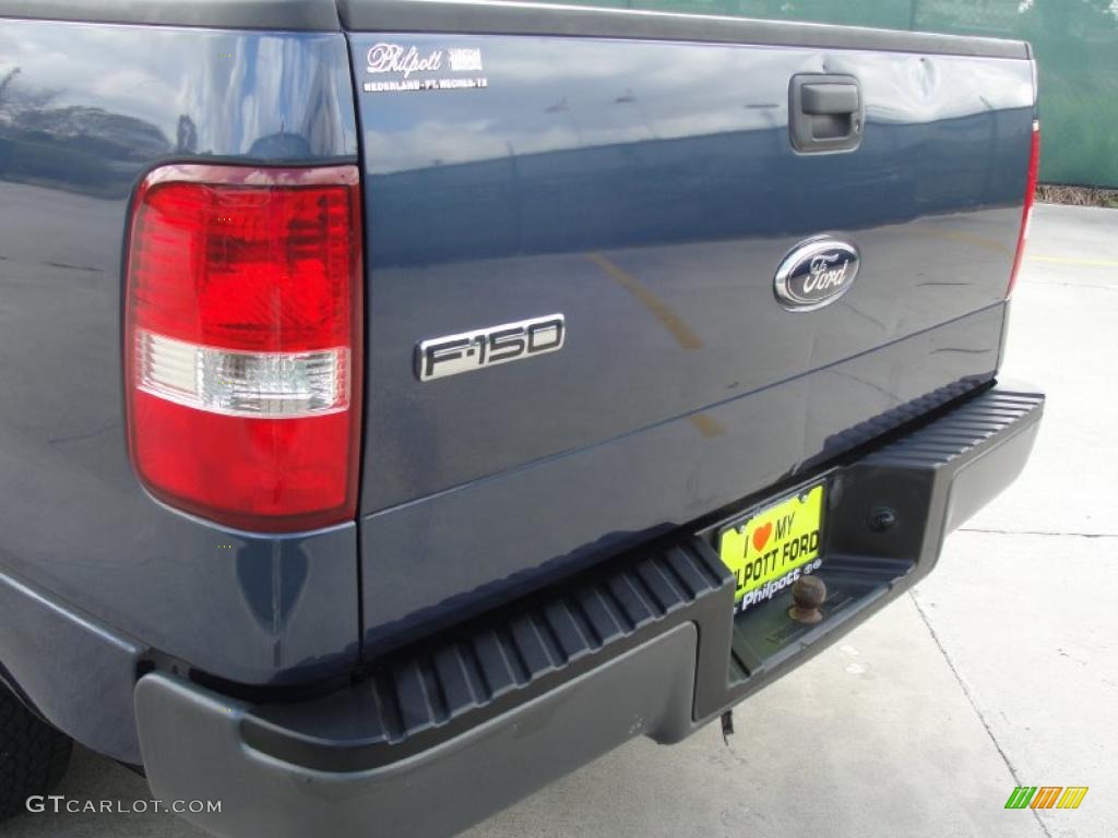 2006 F150 XL SuperCab - True Blue Metallic / Medium/Dark Flint photo #20