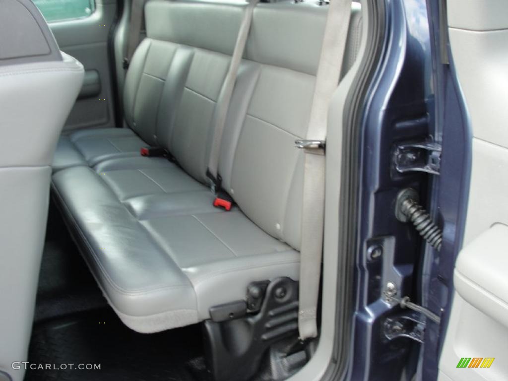 2006 F150 XL SuperCab - True Blue Metallic / Medium/Dark Flint photo #30