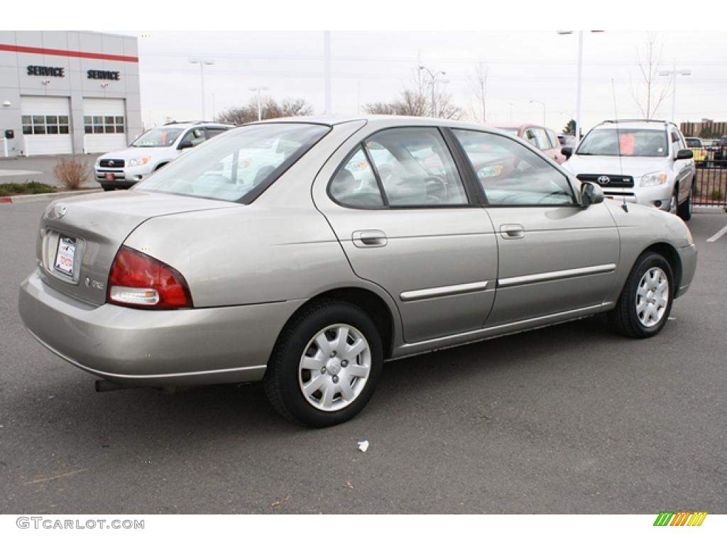 2001 Sentra GXE - Radium Silver / Stone photo #2