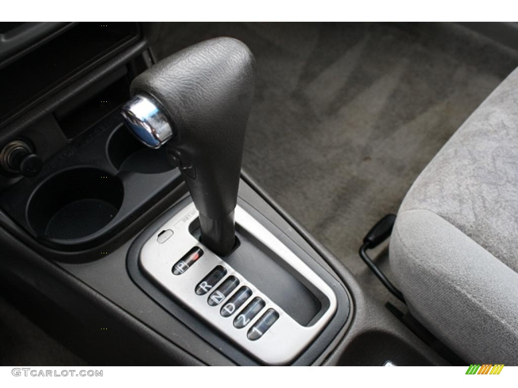 2001 Sentra GXE - Radium Silver / Stone photo #18