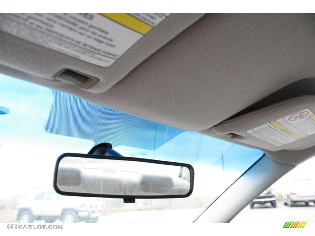 2001 Sentra GXE - Radium Silver / Stone photo #19