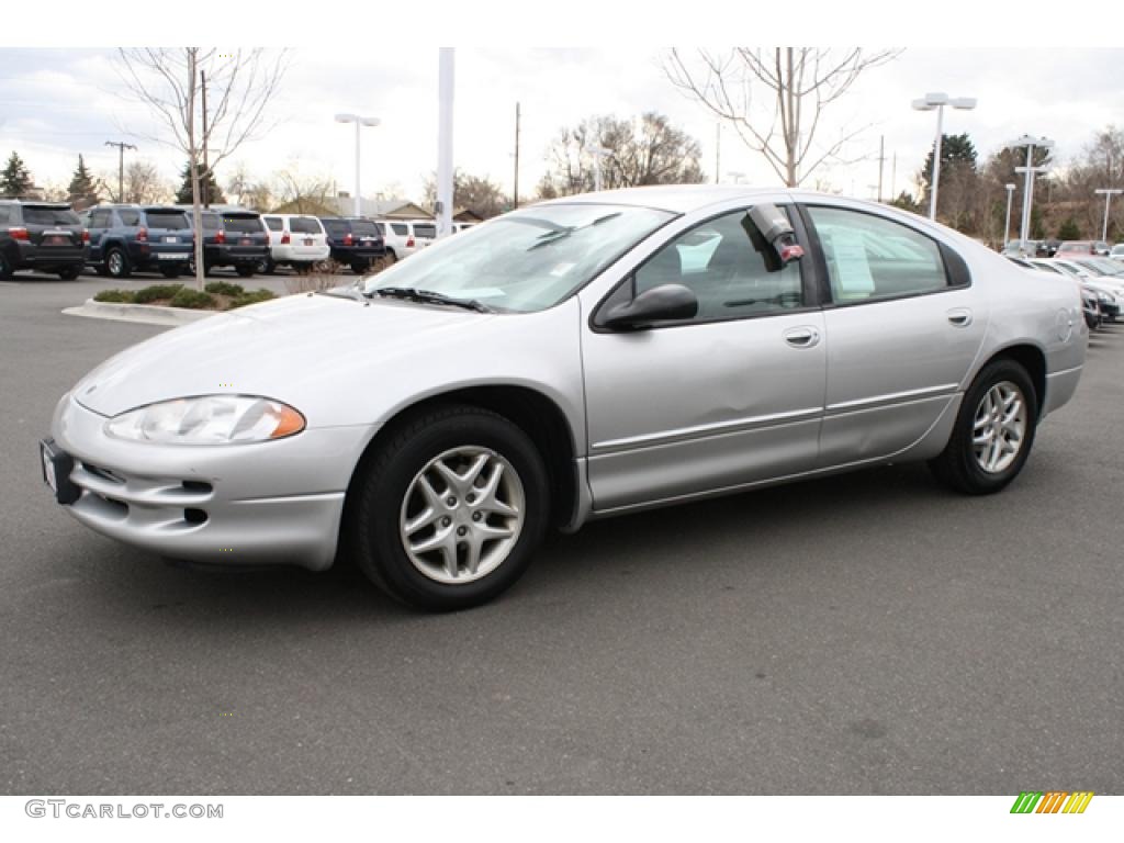 Bright Silver Metallic 2004 Dodge Intrepid SE Exterior Photo #46888454