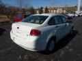White Suede - Focus SE Sedan Photo No. 2