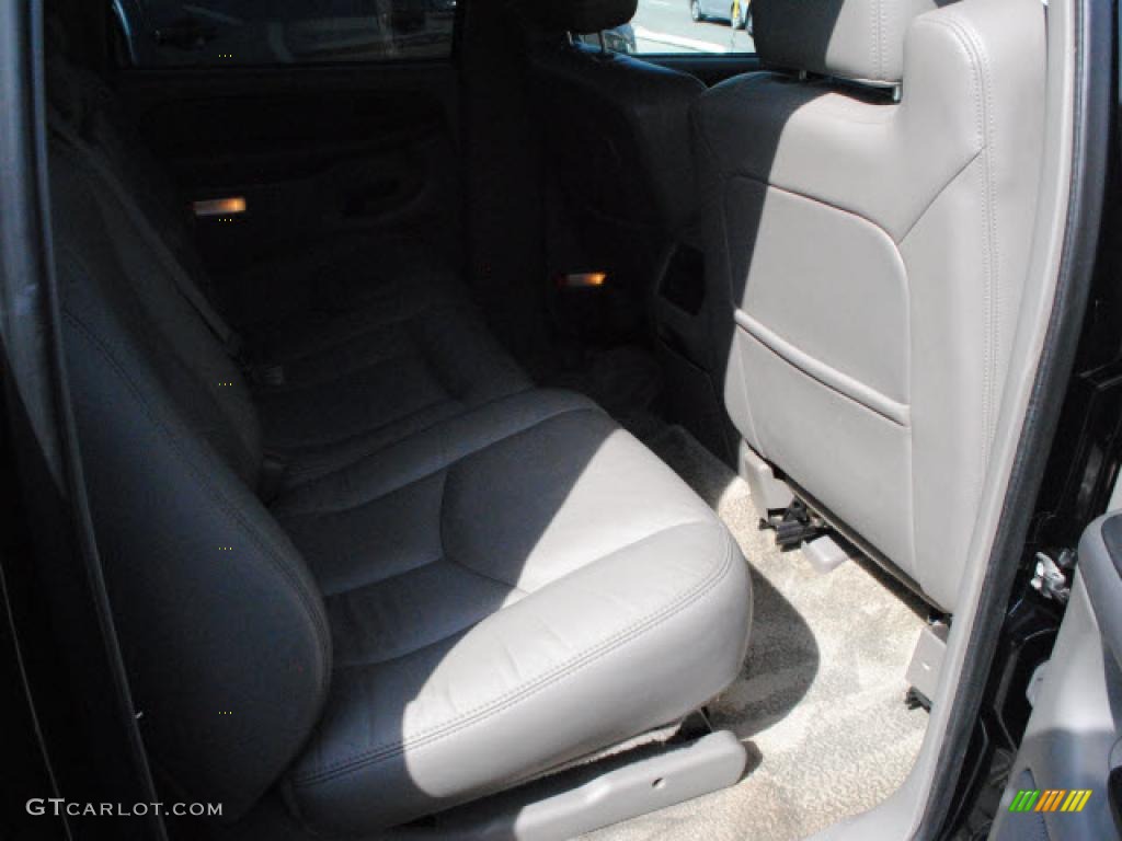 2003 Suburban 1500 LT - Black / Gray/Dark Charcoal photo #5