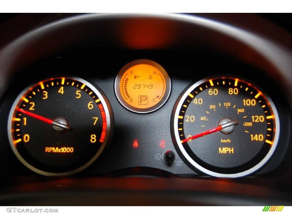 2009 Nissan Sentra SE-R Gauges Photos