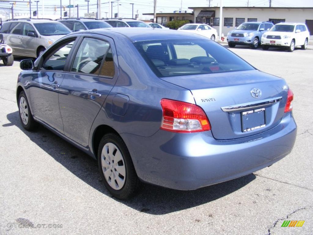 2010 Yaris Sedan - Pacific Blue Metallic / Bisque photo #5