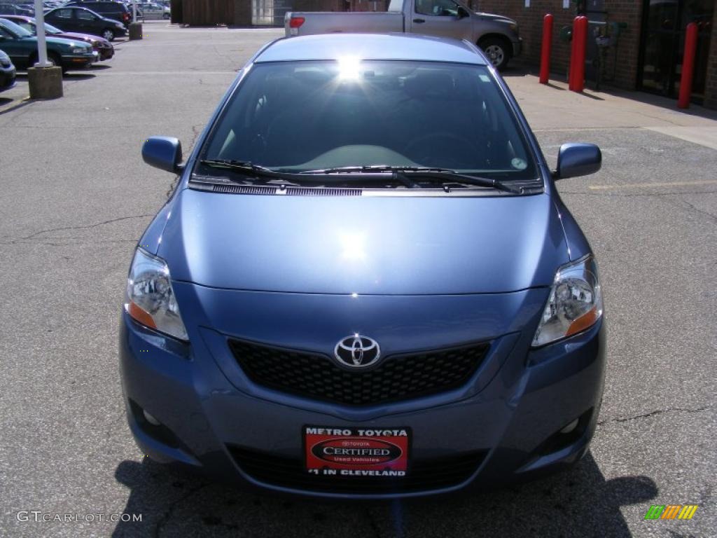 2010 Yaris Sedan - Pacific Blue Metallic / Bisque photo #8