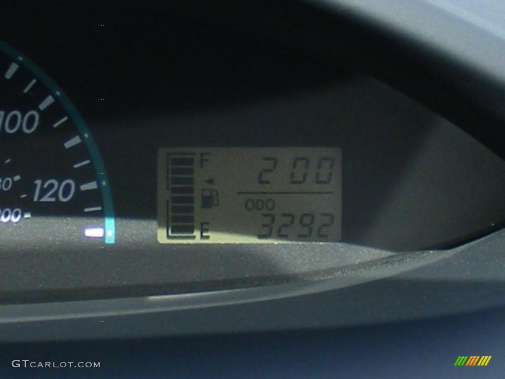 2010 Yaris Sedan - Pacific Blue Metallic / Bisque photo #18