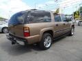 2004 Chevrolet Suburban K2500 LT 4x4 Wheel and Tire Photo