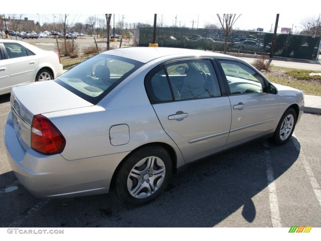 2006 Malibu LS Sedan - Silverstone Metallic / Titanium Gray photo #4