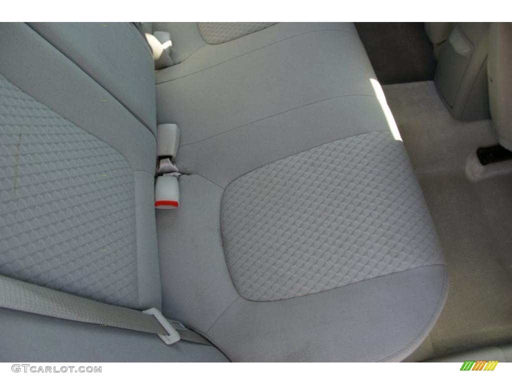 2006 Malibu LS Sedan - Silverstone Metallic / Titanium Gray photo #18
