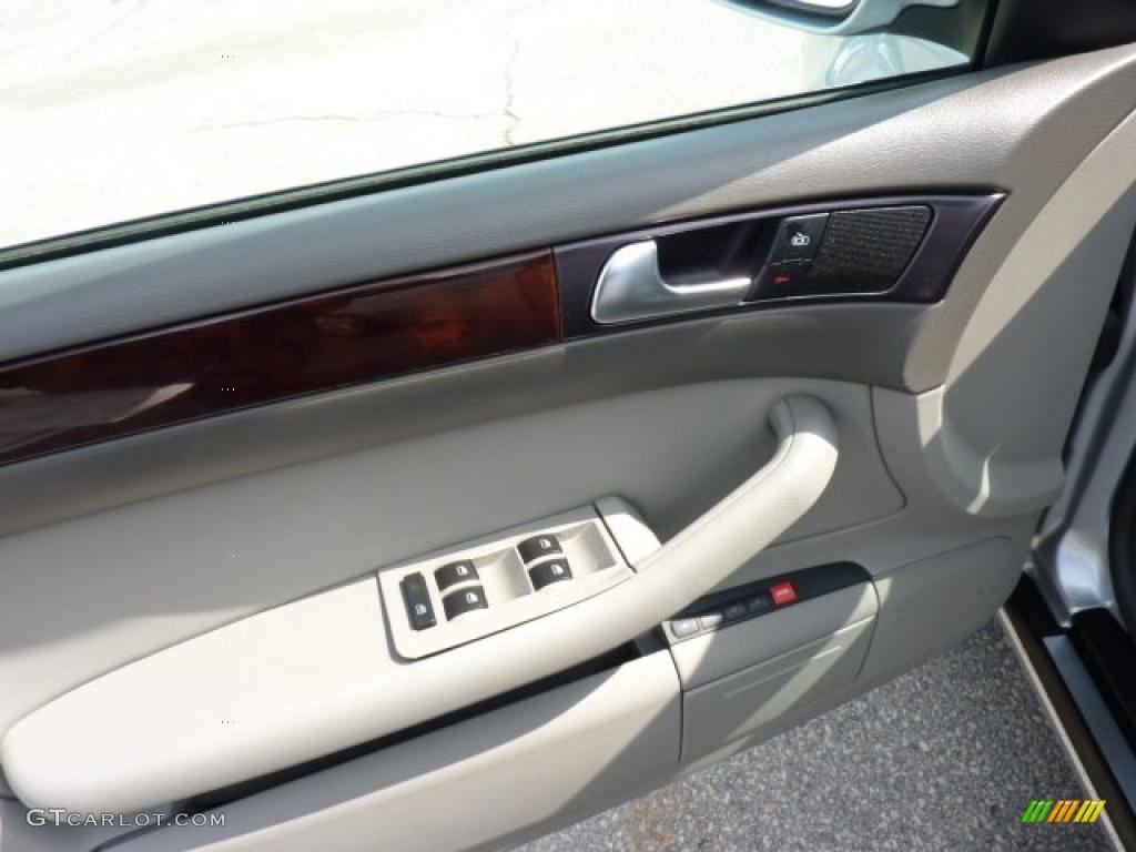 2004 Audi A6 3.0 quattro Sedan Platinum Door Panel Photo #46898933