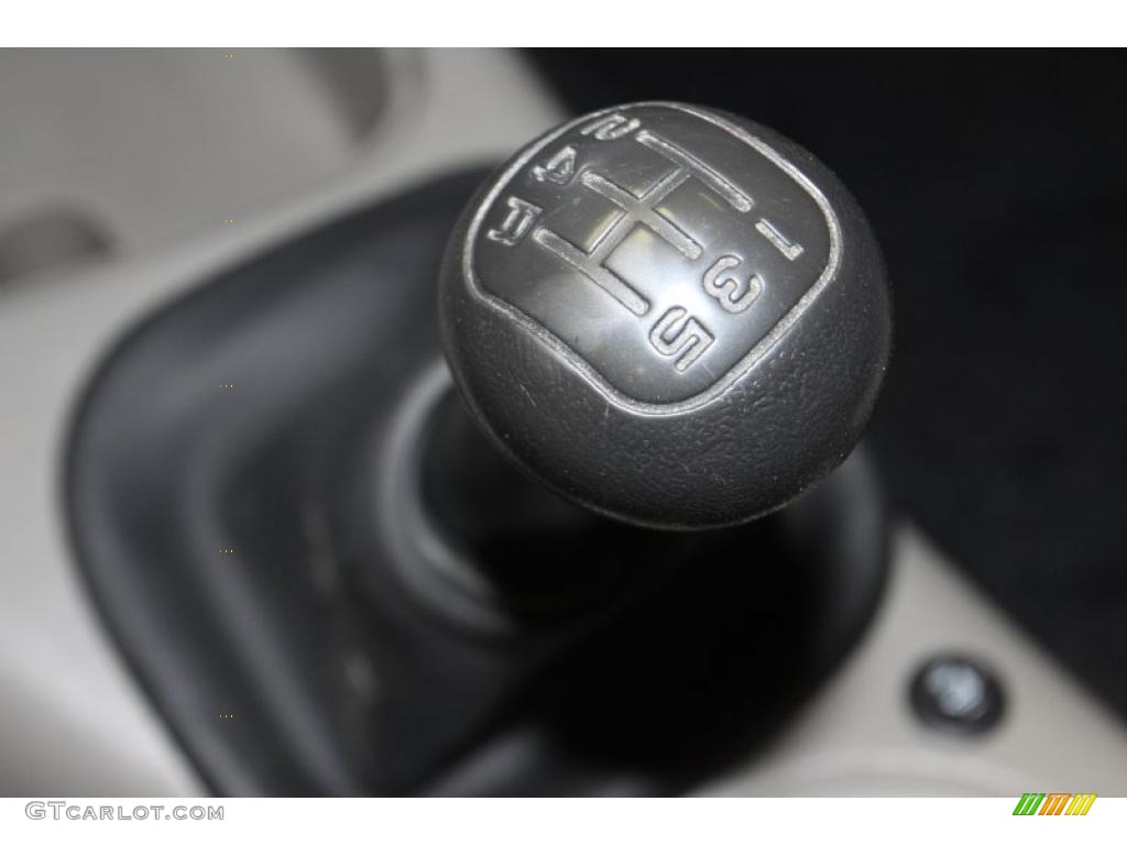 1999 Chevrolet S10 Regular Cab 5 Speed Manual Transmission Photo #46898960