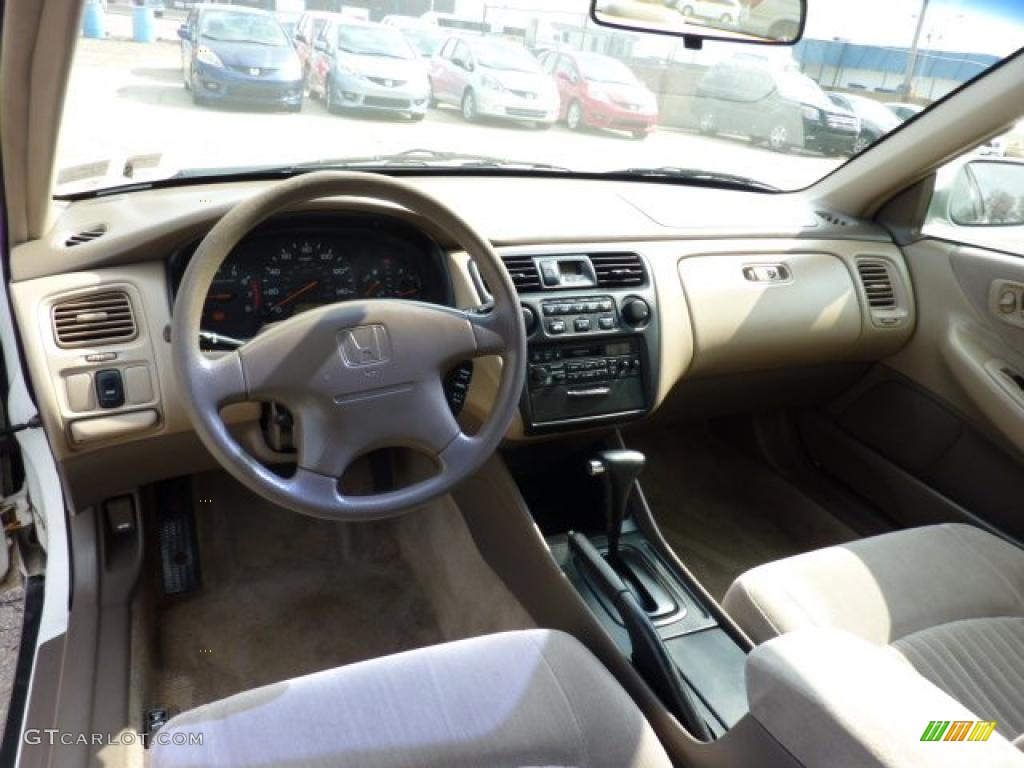 1998 Accord LX Sedan - Taffeta White / Quartz photo #10