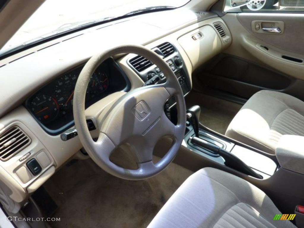 1998 Accord LX Sedan - Taffeta White / Quartz photo #12