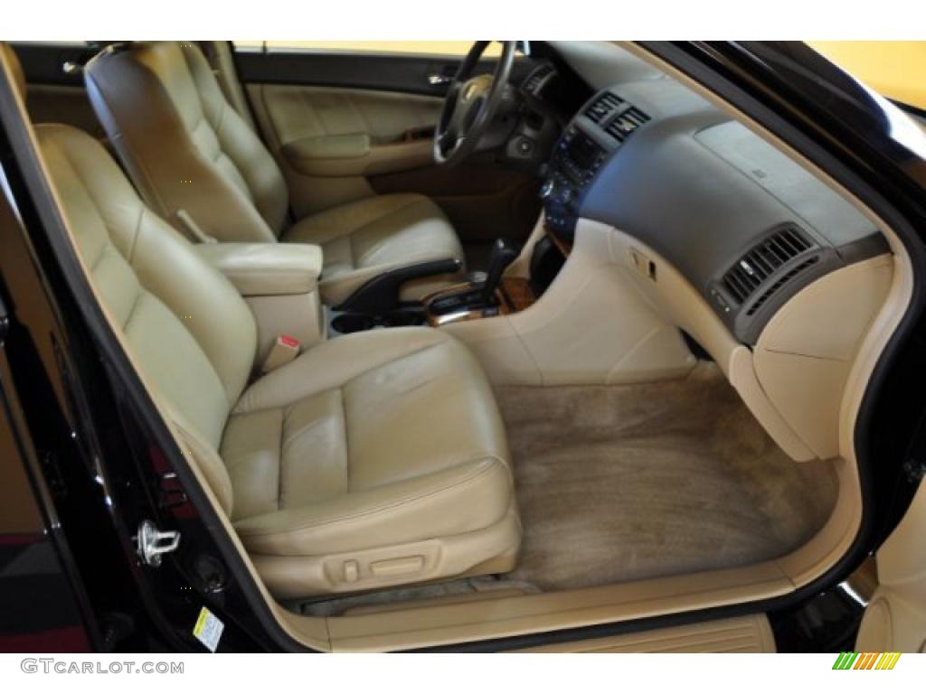2003 Accord EX V6 Sedan - Nighthawk Black Pearl / Ivory photo #16