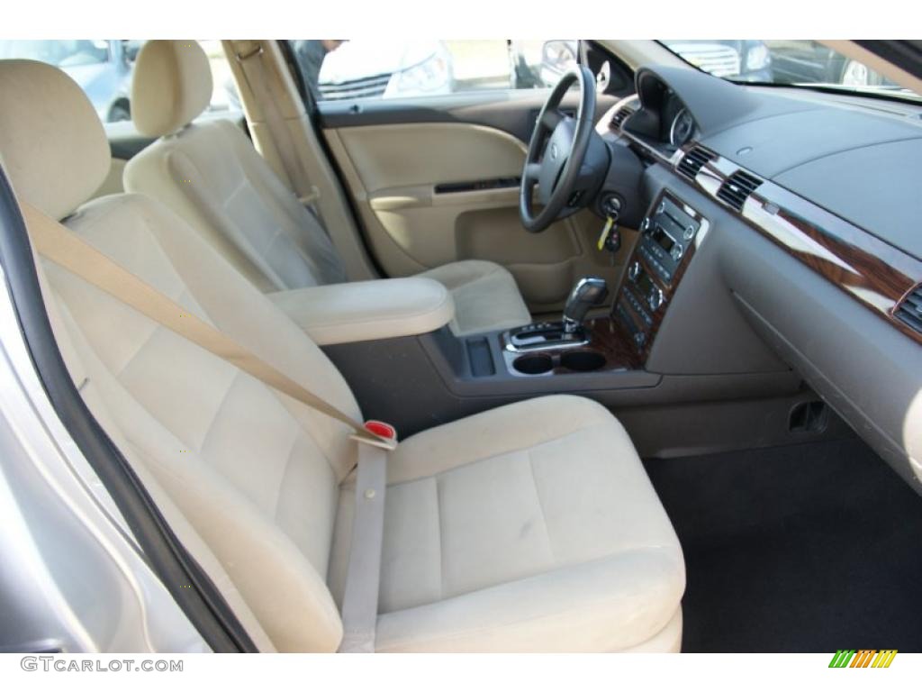 Medium Light Stone Interior 2009 Ford Taurus SEL Photo #46903526