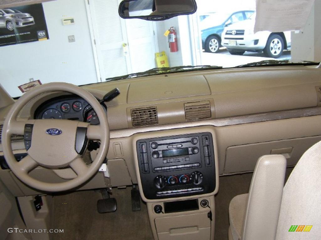 2004 Ford Freestar SES Pebble Beige Dashboard Photo #46903946