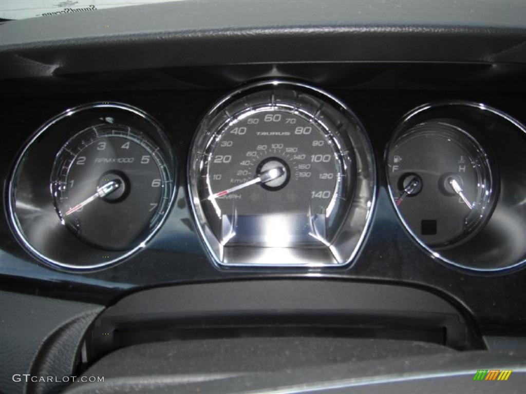 2011 Ford Taurus Limited Gauges Photo #46904402
