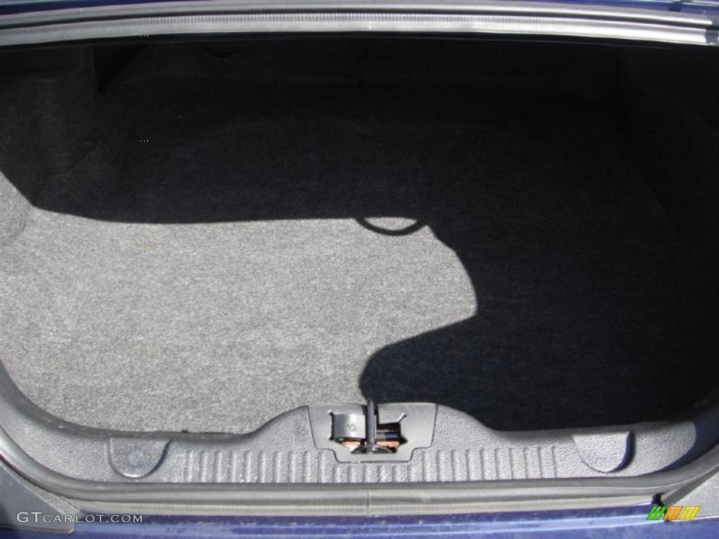 2010 Ford Mustang GT Premium Coupe Trunk Photo #46905407