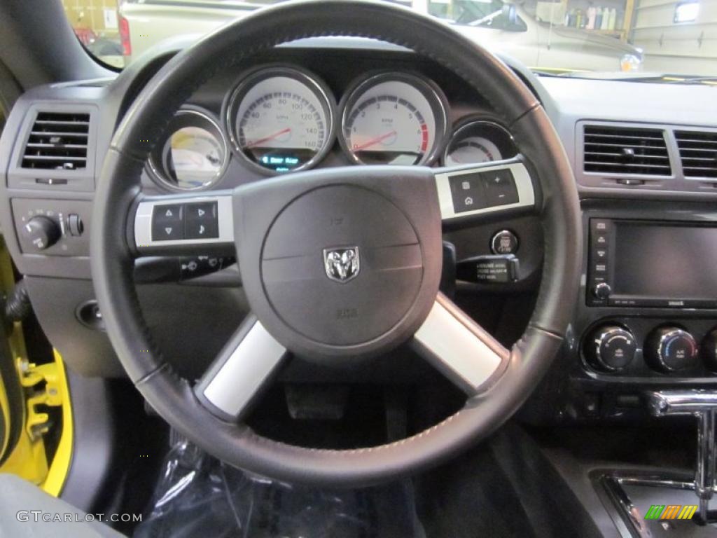 2010 Challenger R/T Classic - Detonator Yellow / Dark Slate Gray photo #6