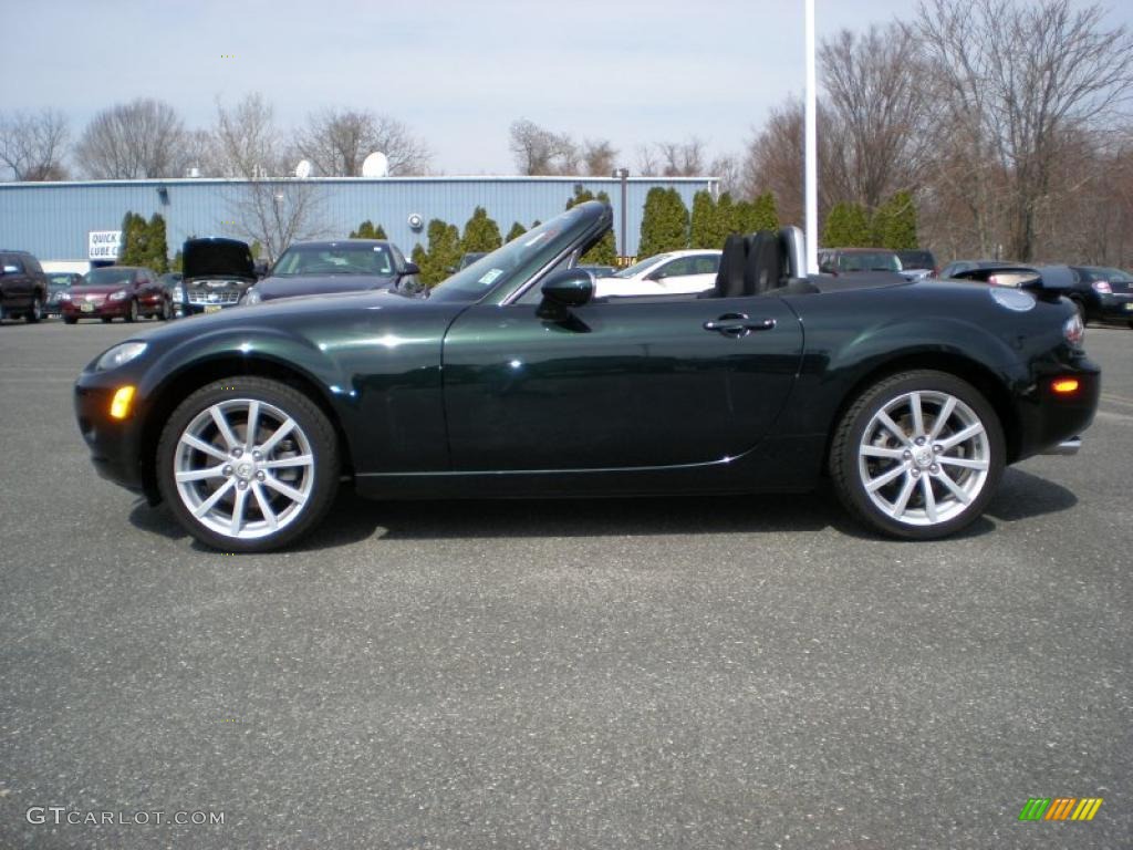Highland Green 2007 Mazda MX-5 Miata Touring Roadster Exterior Photo #46909070