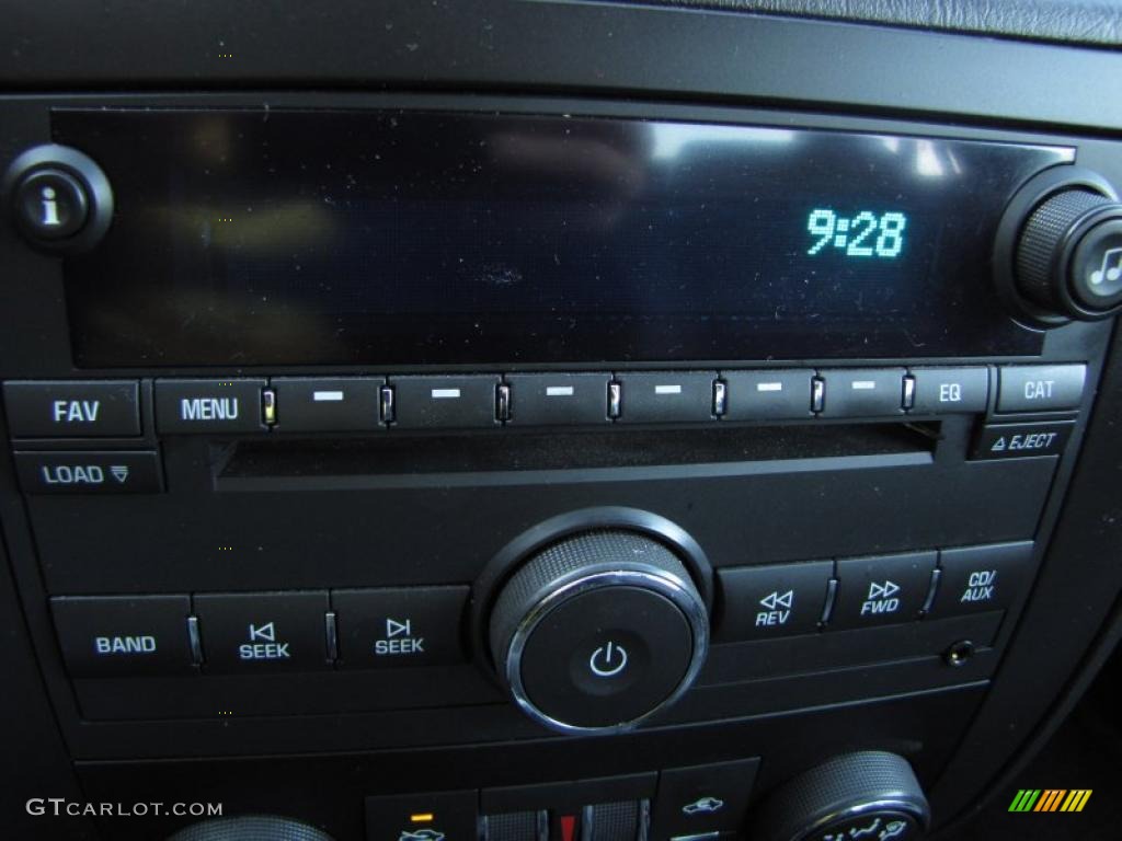 2007 Chevrolet Monte Carlo SS Controls Photo #46909622