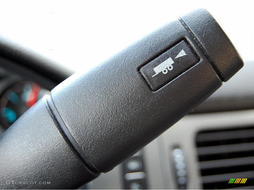 2008 GMC Sierra 1500 SLT Crew Cab 4x4 Controls Photo #46910240