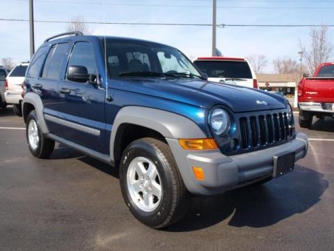 2005 Jeep Liberty CRD Sport 4x4 Data, Info and Specs