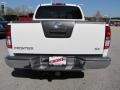 2011 Avalanche White Nissan Frontier SV Crew Cab  photo #4