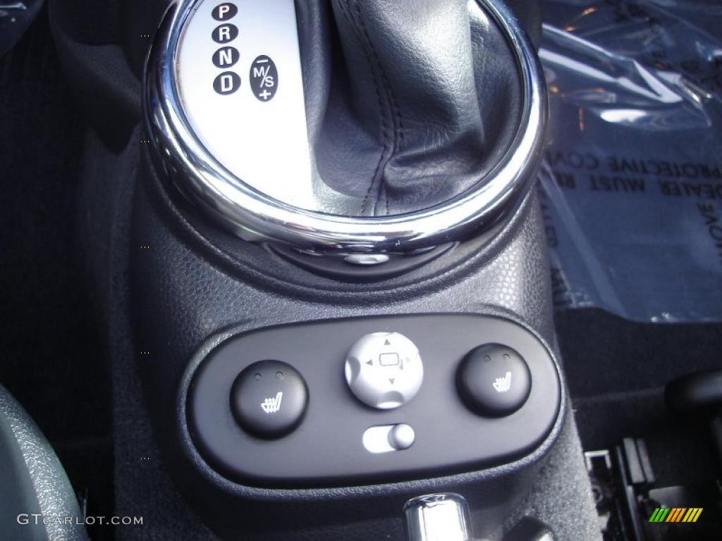 2007 Cooper S Convertible - Lightning Blue Metallic / Carbon Black/Black photo #19