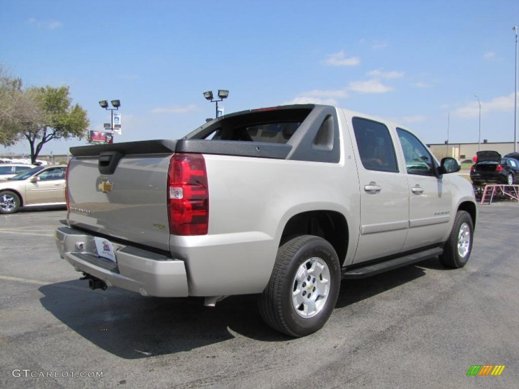 Silver Birch Metallic 2009 Chevrolet Avalanche LT Exterior Photo #46914530