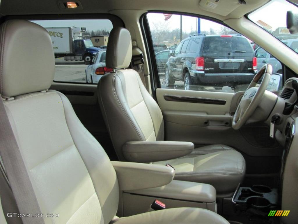 Medium Parchment Interior 2003 Ford Windstar Limited Photo #46915316