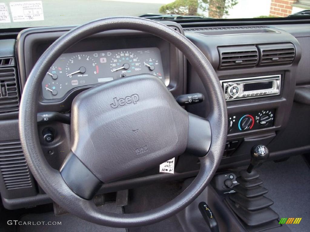 1999 Jeep Wrangler SE 4x4 Steering Wheel Photos