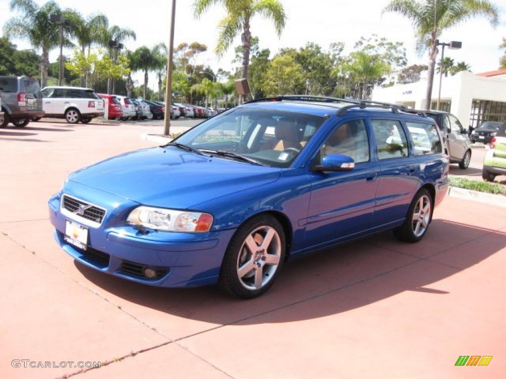 2007 Volvo V70 R AWD Exterior Photos