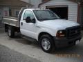 Oxford White - F350 Super Duty XL Regular Cab Flat Bed Photo No. 2