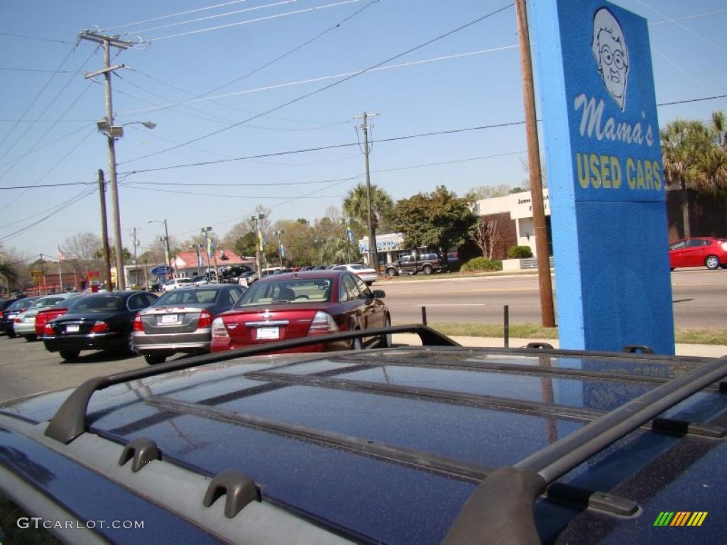 1995 Escort LX Wagon - Royal Blue Metallic / Gray photo #32