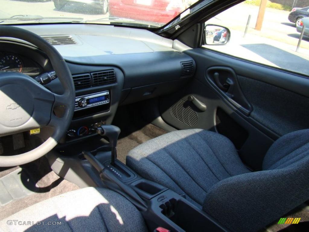 2003 Cavalier Coupe - Black / Graphite Gray photo #14