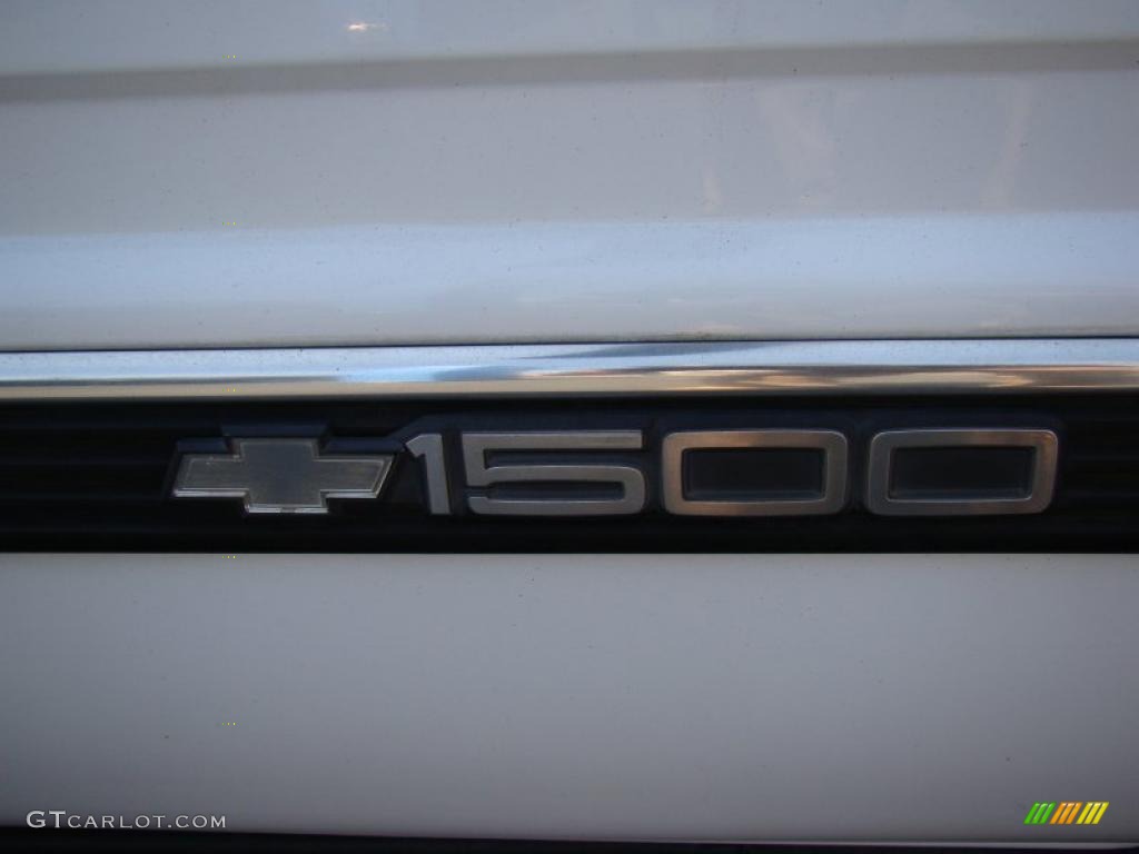 1999 Chevrolet Suburban K1500 LT 4x4 Marks and Logos Photo #46921067