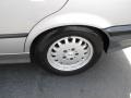 1992 BMW 3 Series 325i Sedan Wheel and Tire Photo