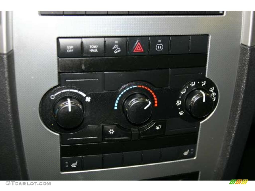 2008 Grand Cherokee Laredo 4x4 - Bright Silver Metallic / Dark Slate Gray/Light Graystone photo #11