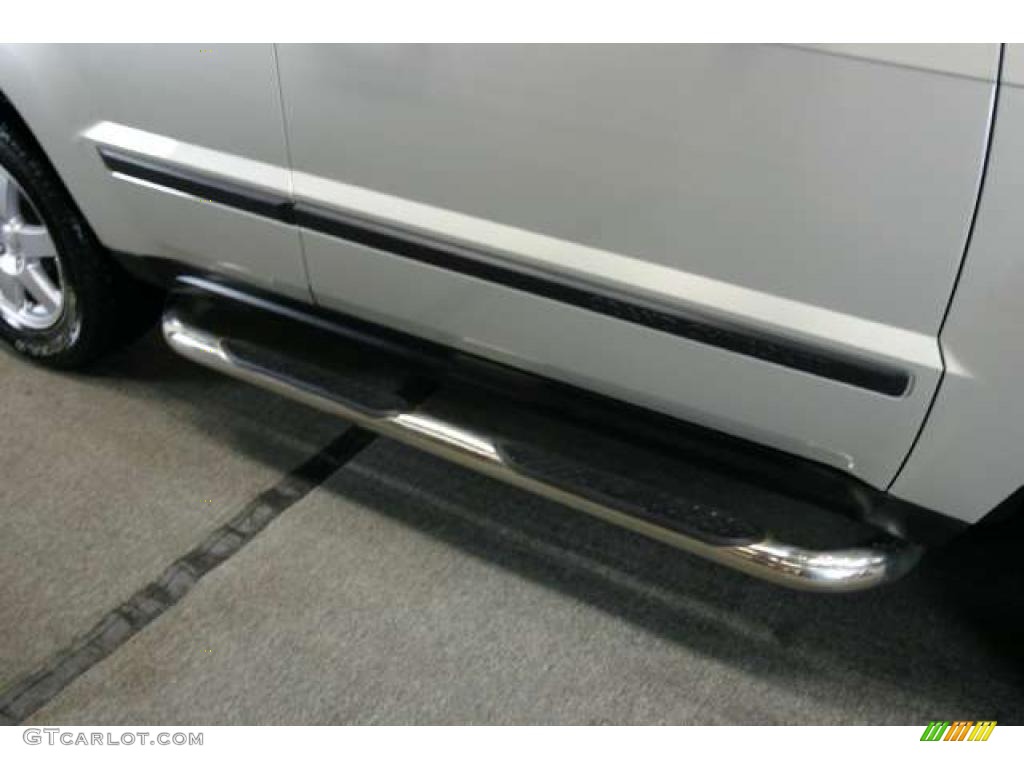 2008 Grand Cherokee Laredo 4x4 - Bright Silver Metallic / Dark Slate Gray/Light Graystone photo #18