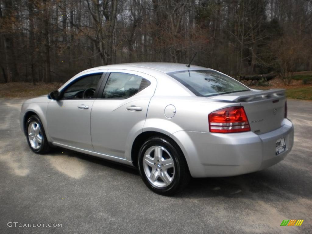 2008 Avenger SXT - Bright Silver Metallic / Dark Slate Gray/Light Slate Gray photo #4