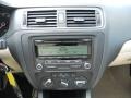 Black - Jetta SE Sedan Photo No. 17