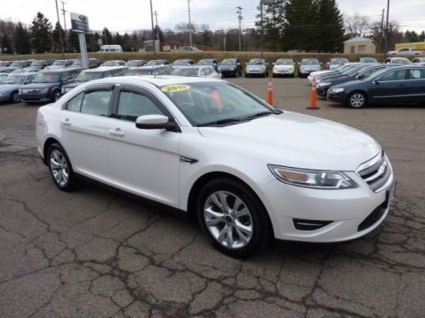 2010 Ford Taurus SEL AWD Data, Info and Specs